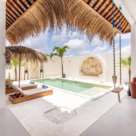 Casa Bonita 3Br Central Canggu